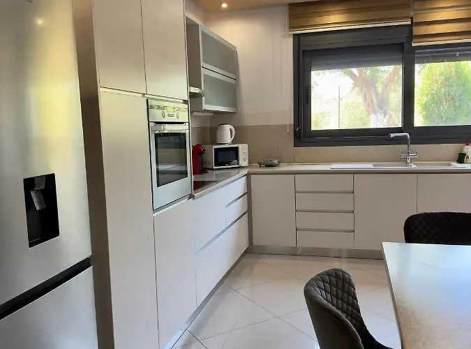 Rose Ground Floor - Private Swimming Pool Garden Villa *