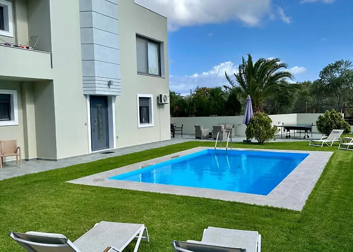 Rose Ground Floor - Private Swimming Pool Garden *