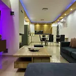 Rose Ground Floor - Private Swimming Pool Garden
