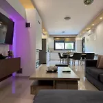 Rose Ground Floor - Private Swimming Pool Garden Villa