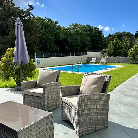 Villa Rose Ground Floor - Private Swimming Pool Garden