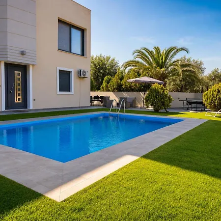 Rose Ground Floor - Private Swimming Pool Garden * Koszkinú