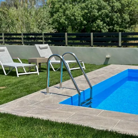 빌라 Rose Ground Floor - Private Swimming Pool Garden *